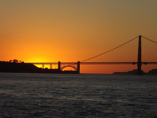 Fototapeta na wymiar Golden Gate Bridge Sunset