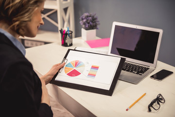 Pregnant business woman