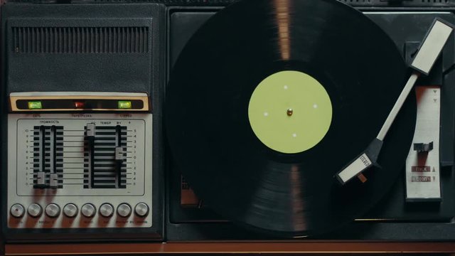 Vinyl rotating on a turntable top view