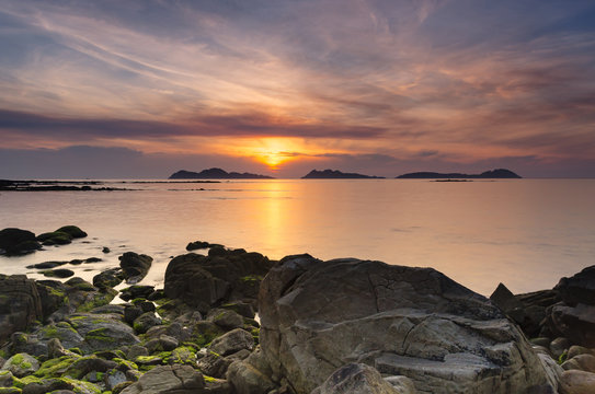 PUESTA DE SOL EN CIES