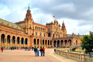 Fototapeta na wymiar Turismo en Sevilla