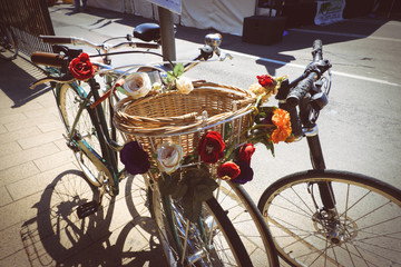 Fototapeta na wymiar Flowers Basket Bicycle Road Vignette Copyspace