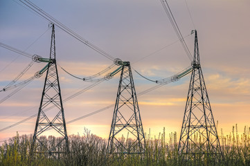 High voltage power line