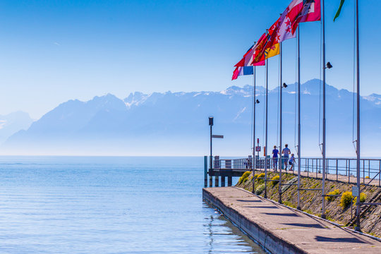 Saint Sulpice, Lac L&eacute;man