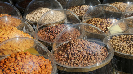 lots of roasted peanuts and covered with cooked sugar for sale