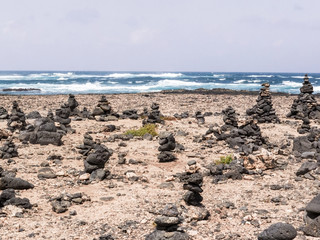 spiaggia di Fuerteventura battuta dal vento