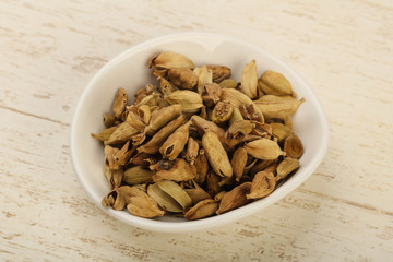 Dry cardamom seeds