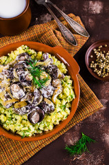 Stewed mushrooms with potatoes