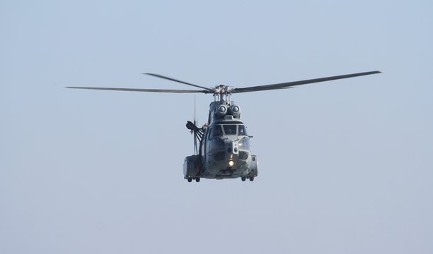 hélicoptère puma de l'armée de l'air française