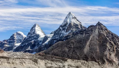 Keuken foto achterwand Cho Oyu Nirekha (6169 m), Kangchung (6062 m) en Chola (6069 m) in het gebied van Cho Oyu - Gokyo-regio, Nepal, Himalaya