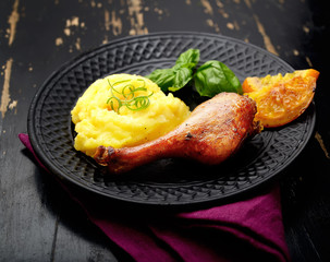 Duck leg roasted with potato