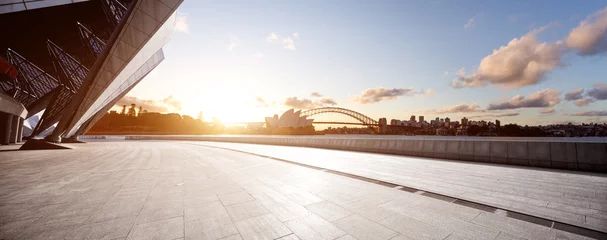 Zelfklevend Fotobehang Sydney lege vloer met brug en stadsbeeld van moderne stad