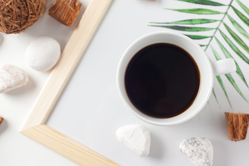 Coffee cup with neutral pattern