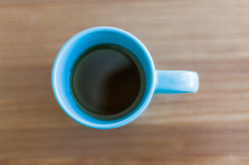 taza azul de te vista cenital