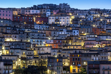 Calitri al Crepuscolo (Avellino)