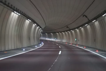 Crédence de cuisine en verre imprimé Tunnel Tunnel routier
