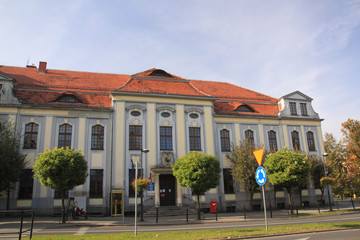 Fototapeta na wymiar Budynek Poczty w Tarnowskich Górach