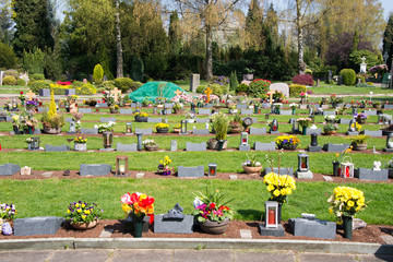 Gräberfeld Urnengräber