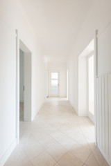 Fototapeta na wymiar Empty white corridor