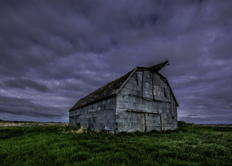 Fototapeta premium Barns on the Prairies 