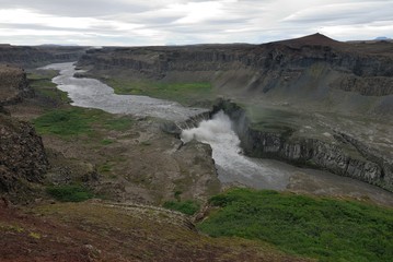 The Jokulsargljufur canyon with the Hafragilsfoss in Iceland