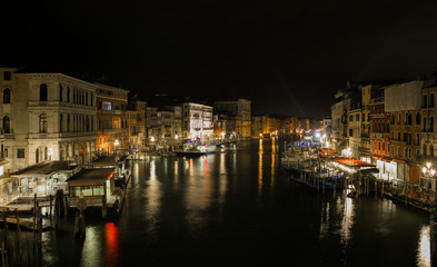 Fototapeta na wymiar grand canal at night