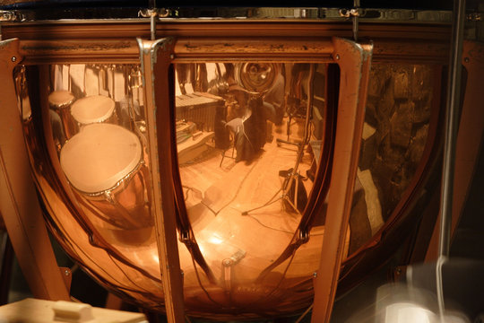 Instrument &agrave; percussion