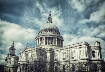 Fototapeta na wymiar Saint Paul's Cathedral in London, England, UK with dramatic cloudy sky in background