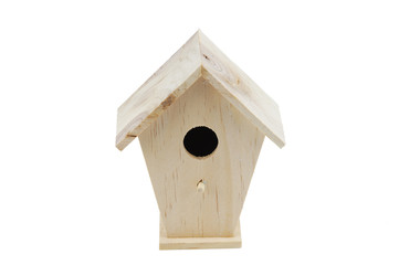 Obraz na płótnie Canvas wooden bird nest house isolated on white background