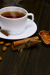 Obraz na płótnie Canvas Hot tea with cinnamon