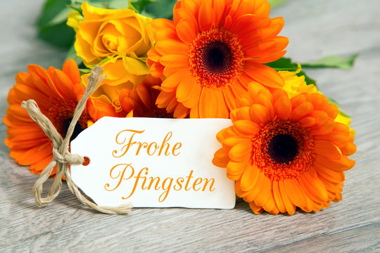 Blumen und Karte: Frohe Pfingsten