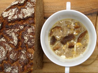 Bread soup