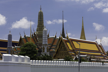 Fototapeta premium タイ王室寺院ワットプラケオ
