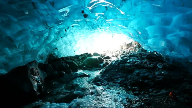 Ice caves, Jokulsarlon, Iceland