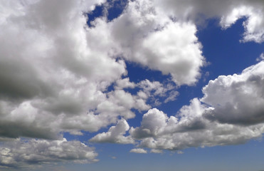 Fototapeta premium white clouds in blue sky, England