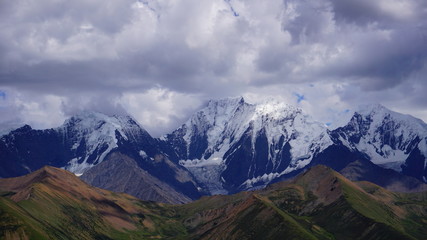 gongga snow mountains