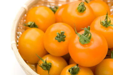 黄色いミニトマト