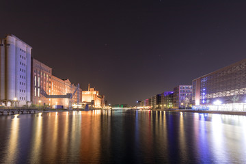 Fototapeta na wymiar Nightshot Duisburg Inner Harbor / Germany