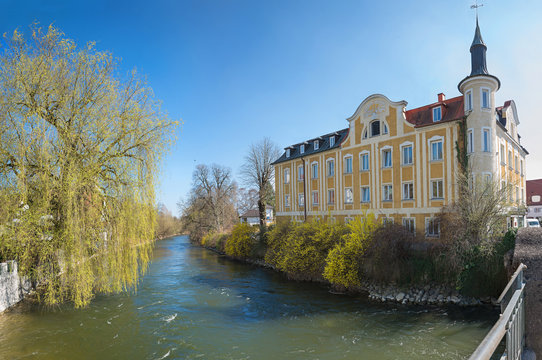 Blick von der Amperbrücke in Fürstenfeldbruck, München