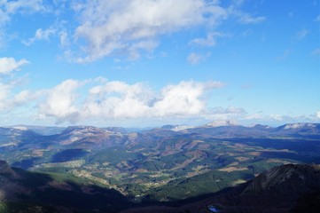 Naklejka premium Gorbea mountain 