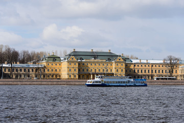Fototapeta na wymiar View of Saint-Petersburg