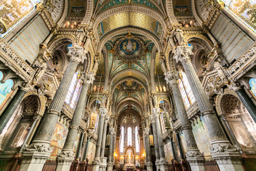 Interiors in Notre Dame de Fourviere basilica - obrazy, fototapety, plakaty