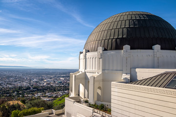Obraz premium Obserwatorium Griffitha i panorama miasta - Los Angeles, Kalifornia, USA