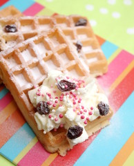 Waffeln mit Sahne