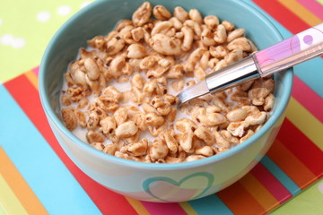 Cornflakes mit Milch