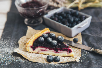 Pie with berries 