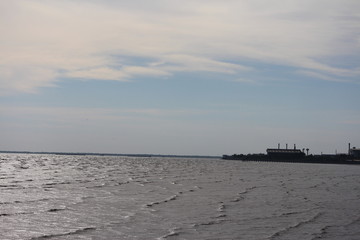 Obraz premium Sea-scape at sunset with clear blue sky