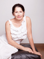 Obraz premium Beautiful middle aged woman