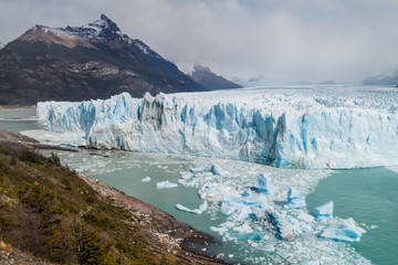 Fototapeta na wymiar Perito Moreno glacier in National Park Glaciares, Argentina