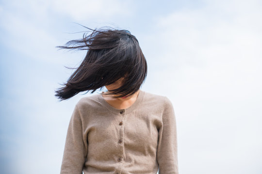 1 603 件の最適な 髪がなびく 画像 ストック写真 ベクター Adobe Stock